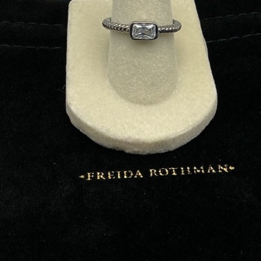Freida Rothman Baguette Stacking Ring Sterling Silver 925 Size 7 East West
